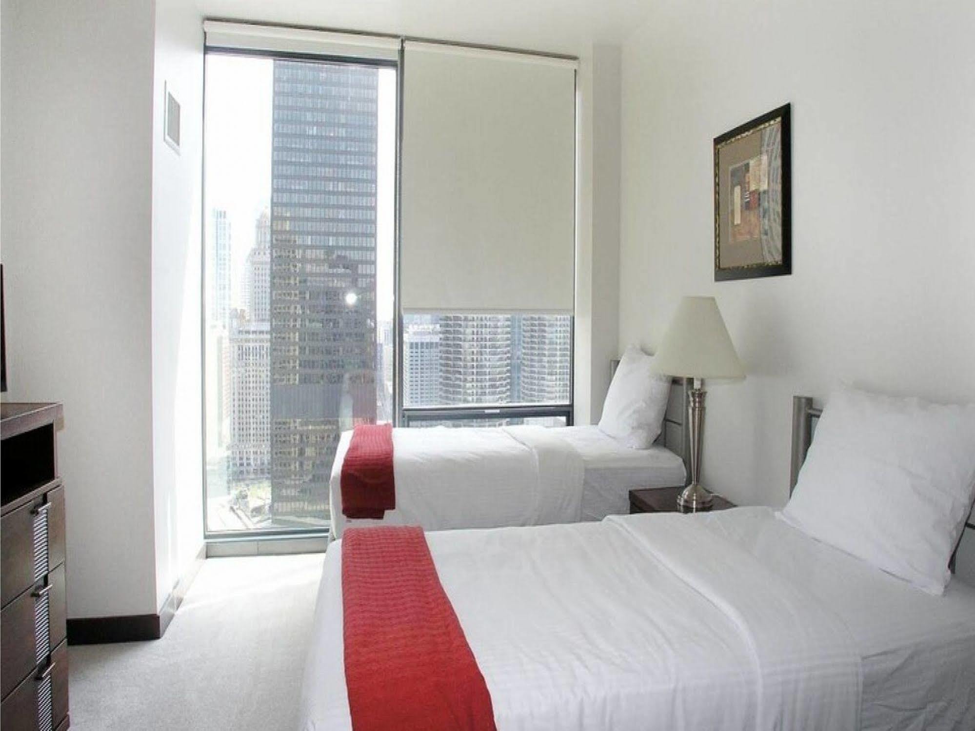 Bridgestreet At State And Grand Aparthotel ชิคาโก ภายนอก รูปภาพ